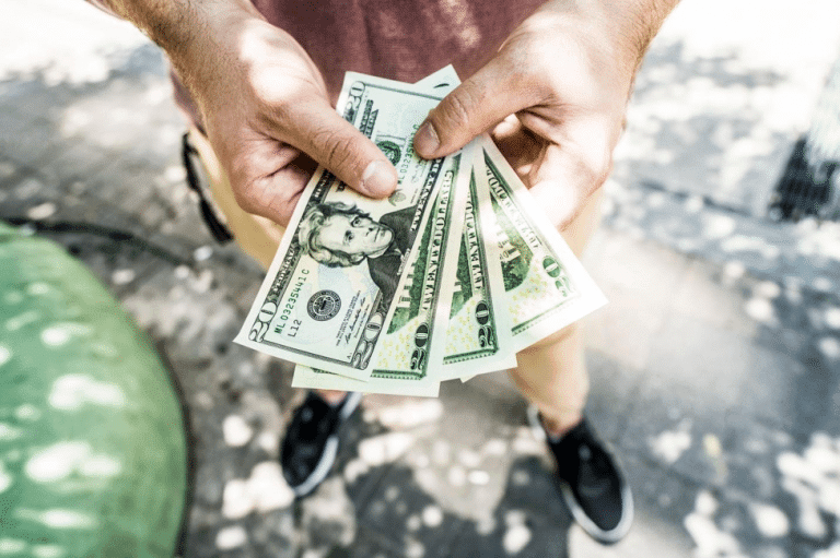 fan of money